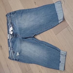 NWT Torrid Jeans Women's sz 30 Boyfriend Rolled Hem Crop Denim Jean